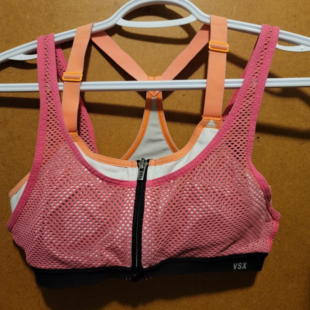 Victoria's secret sports bra